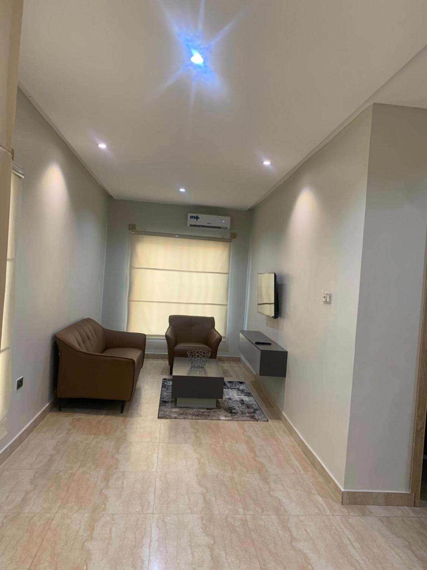 Greywood Hotel And Apartments إيكجا المظهر الخارجي الصورة